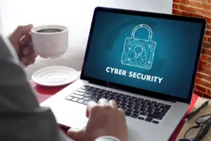 Top 5 Wege, das Unternehmen vor Cyberangriffen im Jahr 2024 zu schützen